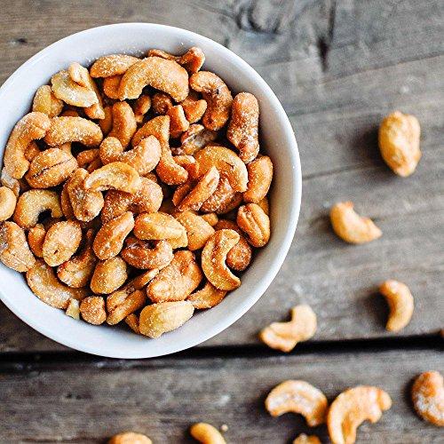 Cashews 8-Count 4 oz. Clip Strips - Case of 6